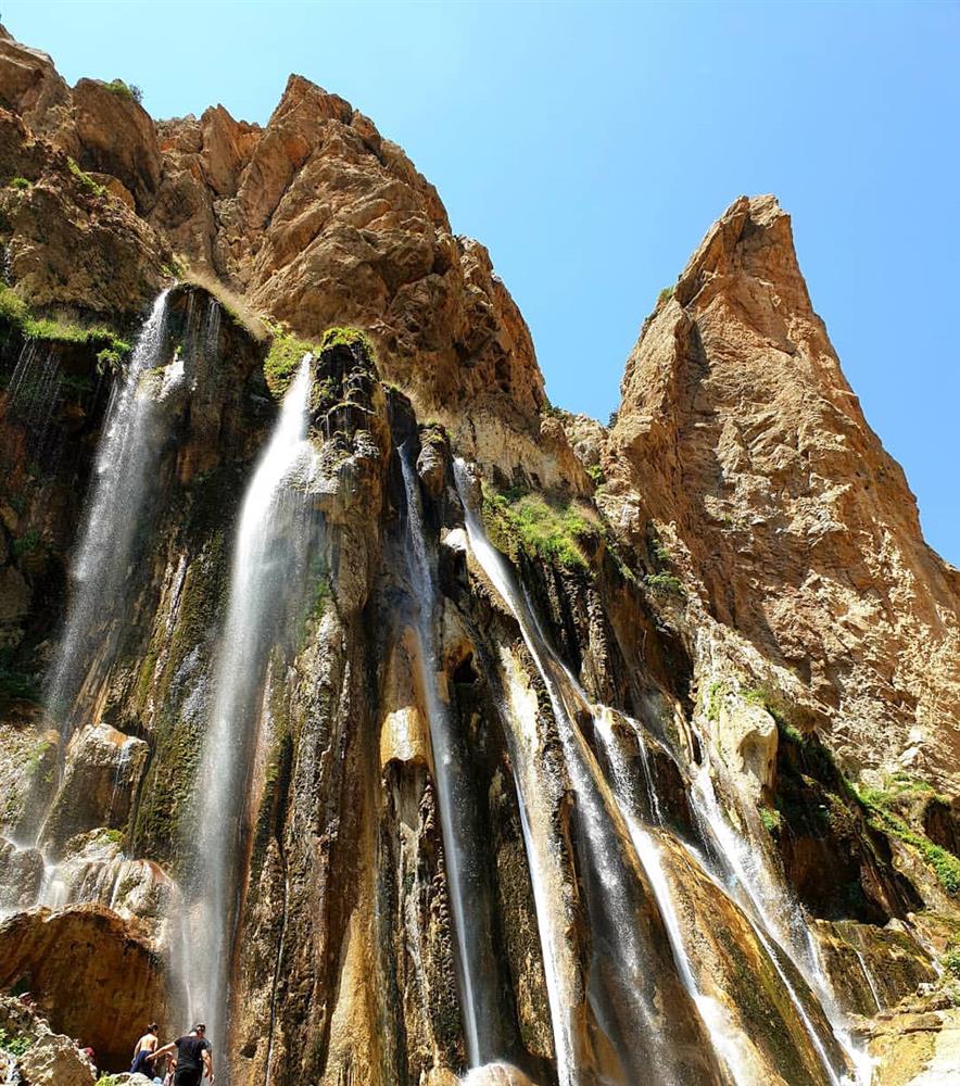 تور آبشار مارگون از شیراز